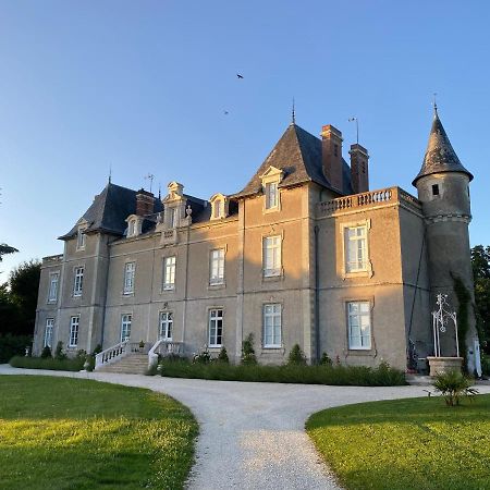 Chateau De St-Fulgent, Gite La Tour Saint-Fulgent Экстерьер фото