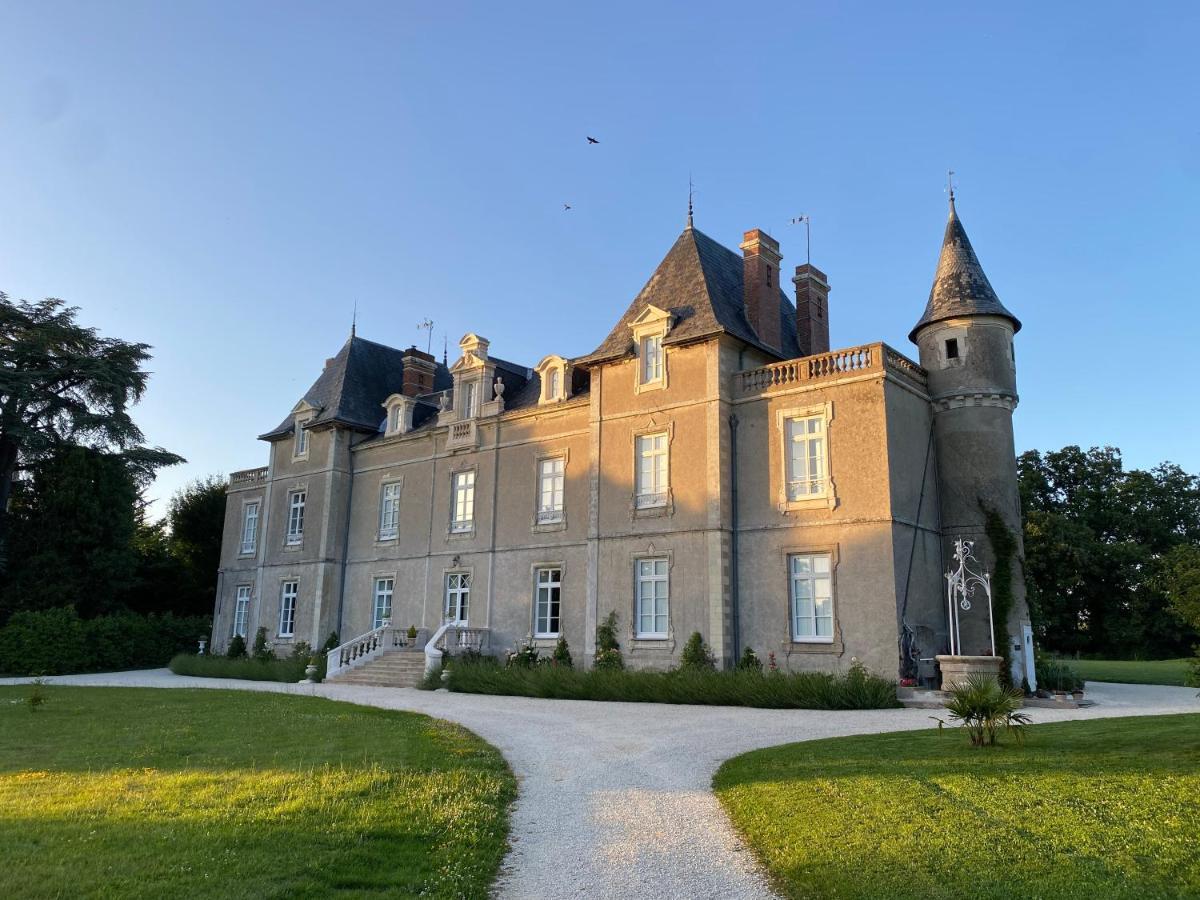 Chateau De St-Fulgent, Gite La Tour Saint-Fulgent Экстерьер фото